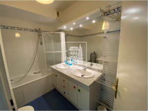 apartment 6 rooms for rent on ST CLOUD (92210)
