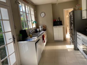 house 7 rooms for rent on LE VESINET (78110)
