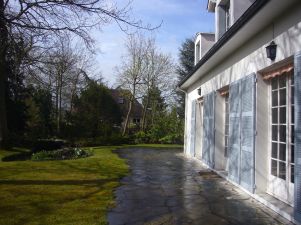 house 7 rooms for rent on LE VESINET (78110)