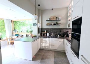 house 8 rooms for rent on CROISSY SUR SEINE (78290)
