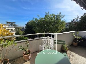 apartment 4 rooms for rent on ST CLOUD (92210)