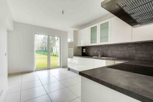 house 7 rooms for rent on LA CELLE ST CLOUD (78170)