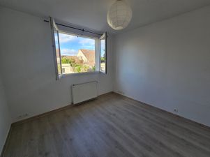 house 6 rooms for rent on MONTESSON (78360)