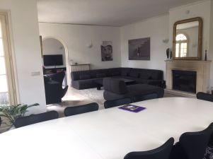 house 9 rooms for rent on GARCHES (92380)