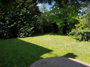 house 9 rooms for rent on GARCHES (92380)