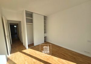 apartment 6 rooms for rent on ST CLOUD (92210)