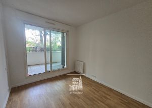 apartment 6 rooms for rent on ST CLOUD (92210)