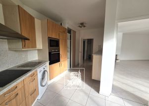 apartment 5 rooms for rent on ST CLOUD (92210)