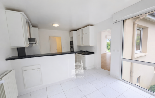 villa 9 rooms for rent on LOUVECIENNES (78430)