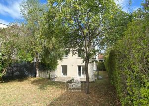 house 7 rooms for rent on ST CLOUD (92210)