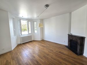 house 7 rooms for rent on LE PECQ (78230)