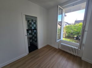 house 7 rooms for rent on LE PECQ (78230)