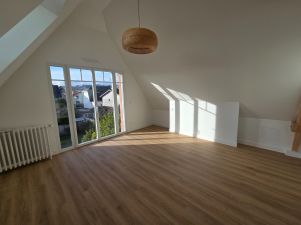 house 7 rooms for rent on LE PECQ (78230)