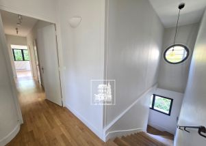 maison 8 pièces en location sur LA CELLE ST CLOUD (78170)