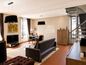 duplex 3 rooms for sale on VERSAILLES (78000)