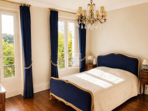 maison 8 pièces en location sur CHATOU (78400)
