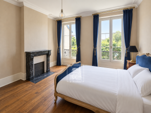 maison 8 pièces en location sur CHATOU (78400)