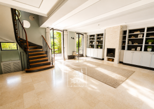 house 9 rooms for rent on NEUILLY SUR SEINE (92200)