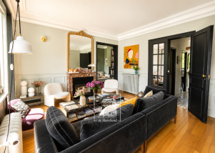 house 8 rooms for rent on GARCHES (92380)