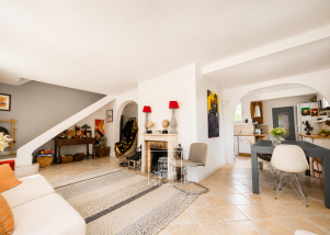 maison 7 pièces en location sur LA CELLE ST CLOUD (78170)