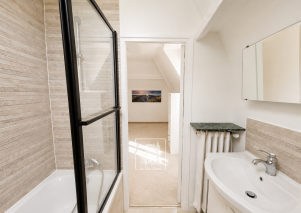 house 7 rooms for rent on VAUCRESSON (92420)