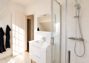 house 7 rooms for rent on VAUCRESSON (92420)