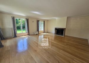 maison 8 pièces en location sur MARNES LA COQUETTE (92430)