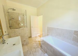 maison 8 pièces en location sur MARNES LA COQUETTE (92430)