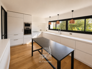 maison 10 pièces en location sur LA CELLE ST CLOUD (78170)